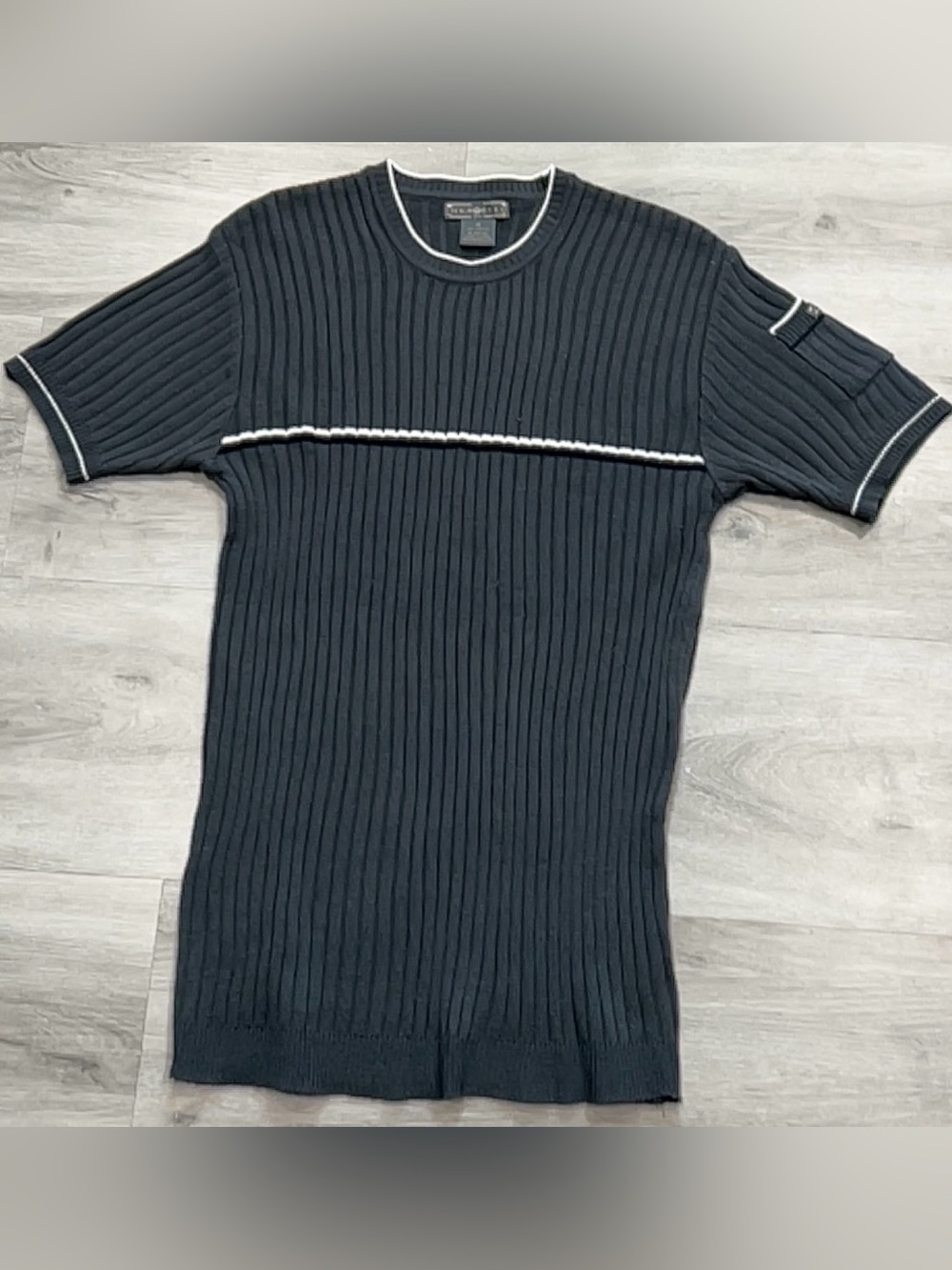 Inkapello Mens Short Sleeve Ribbed Knit Sweater Shirt Gray White Stripe Size M